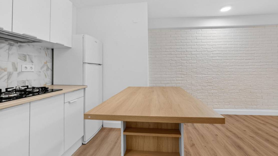 Venta - Apartment - Torrevieja - Torrevieja Centro