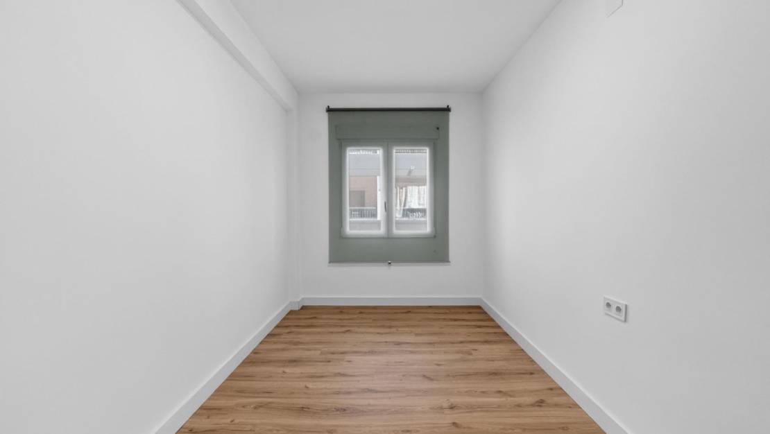 Venta - Apartment - Torrevieja - Torrevieja Centro