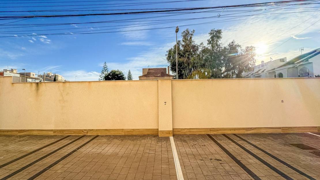 Venta - Apartment - Torrevieja - Torrevieja Centro