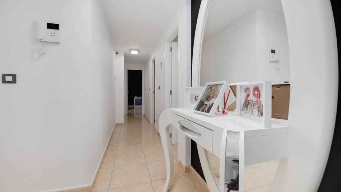 Venta - Apartment - Torrevieja - Torrevieja Centro