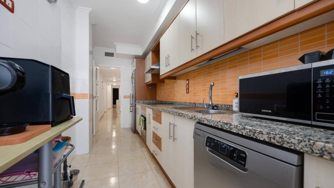 Venta - Apartment - Torrevieja - Torrevieja Centro