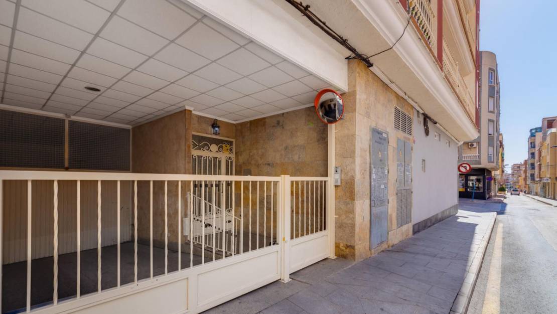 Venta - Apartment - Torrevieja - Torrevieja Centro