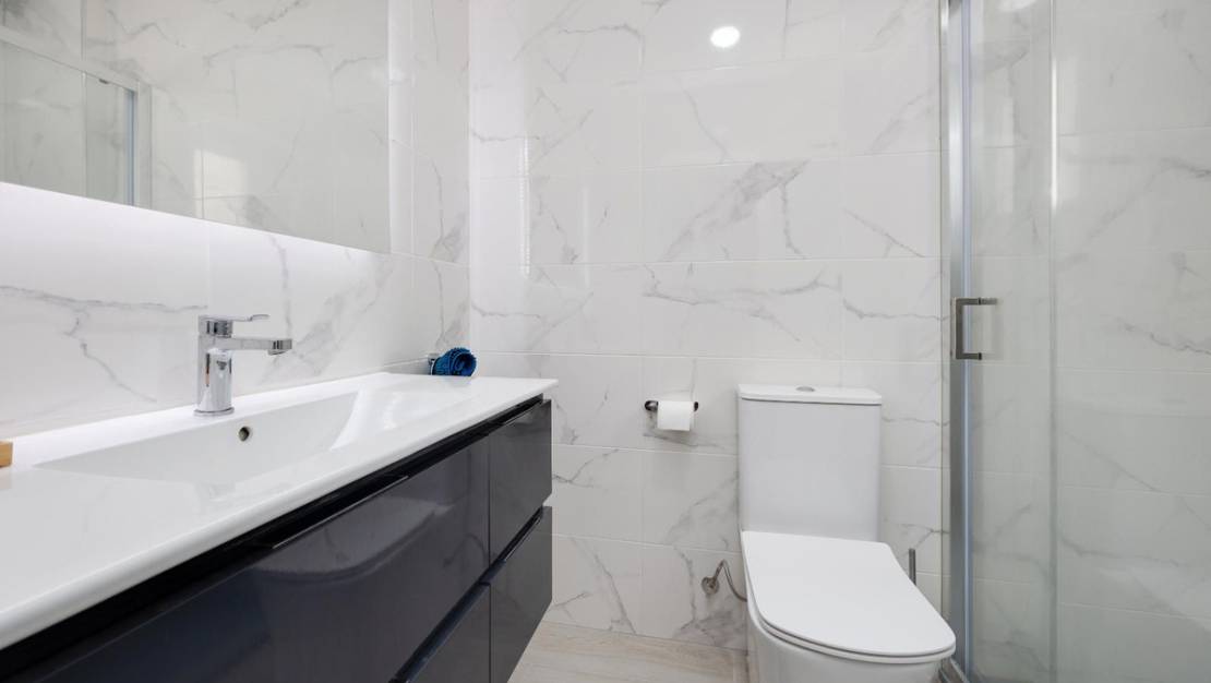 Venta - Apartment - Torrevieja - Torrevieja Centro