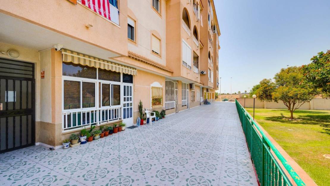 Venta - Apartment - Torrevieja - Torrevieja Centro