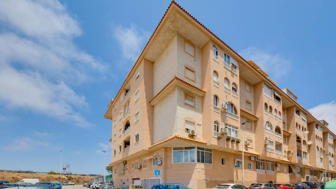 Venta - Apartment - Torrevieja - Torrevieja Centro