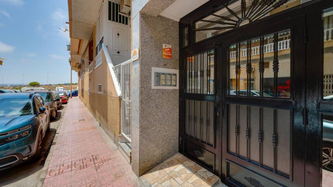 Venta - Apartment - Torrevieja - Torrevieja Centro