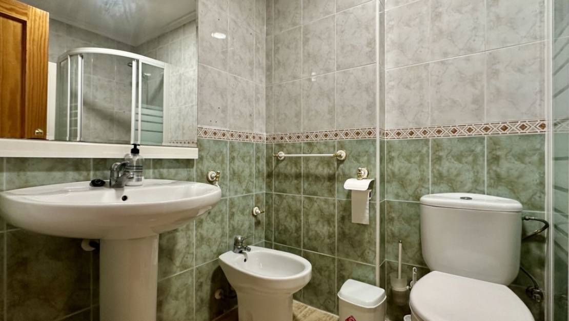 Venta - Apartment - Torrevieja - Torrevieja Centro