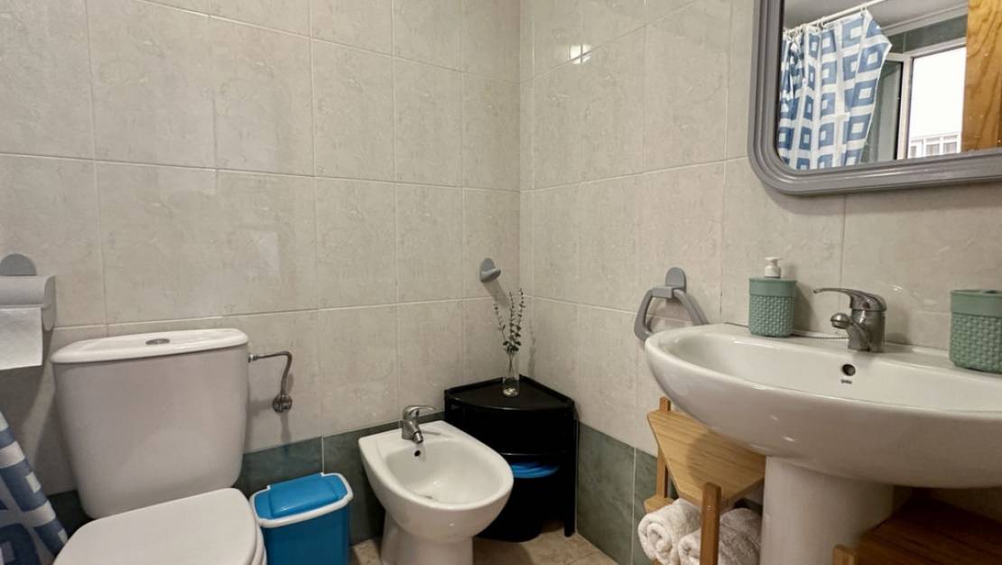 Venta - Apartment - Torrevieja - Torrevieja Centro