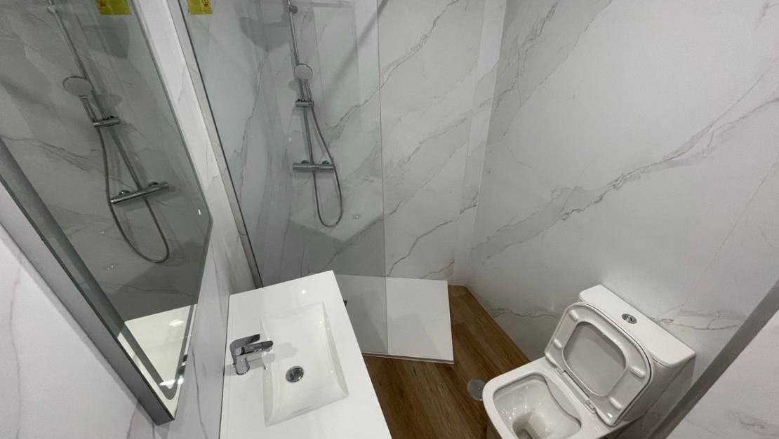 Venta - Apartment - Torrevieja - Torrevieja Centro