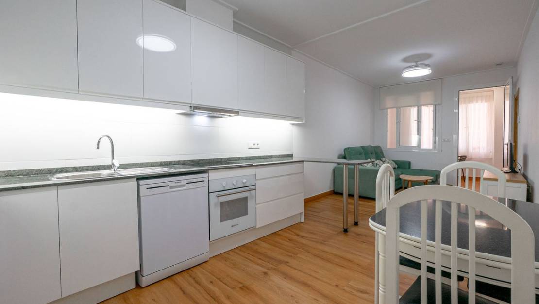 Venta - Apartment - Torrevieja - Torrevieja Centro