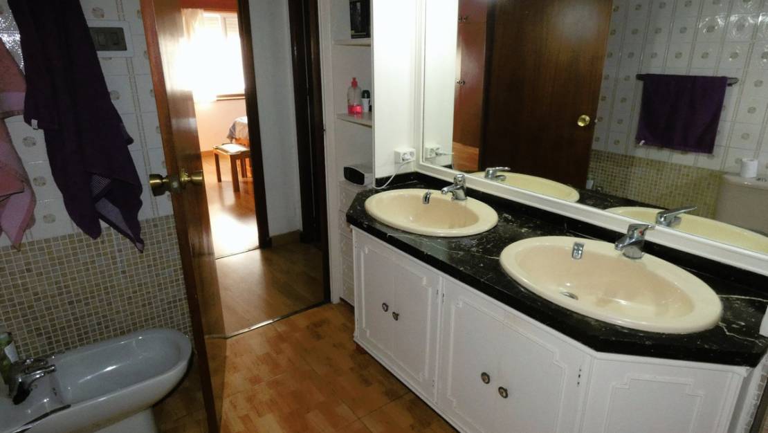 Venta - Apartment - Torrevieja - Torrevieja Centro