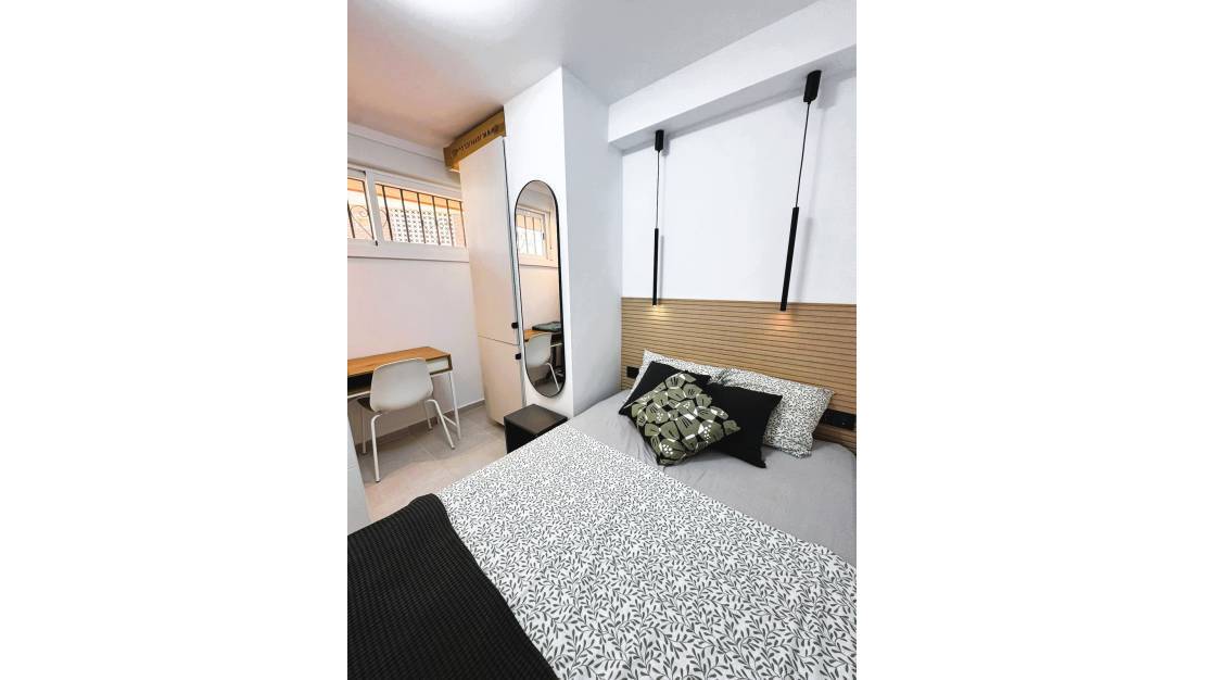 Venta - Apartment - Torrevieja - Torrevieja Centro
