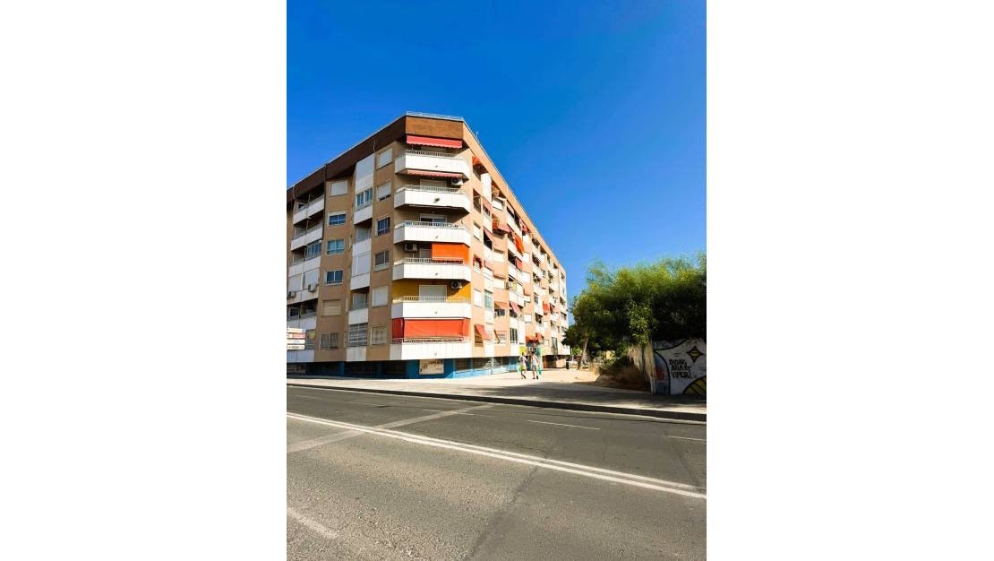 Venta - Apartment - Torrevieja - Torrevieja Centro