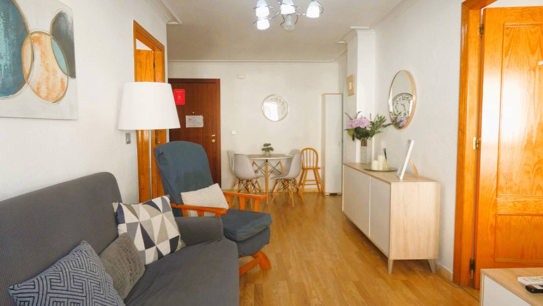 Venta - Apartment - Torrevieja - Torrevieja Centro
