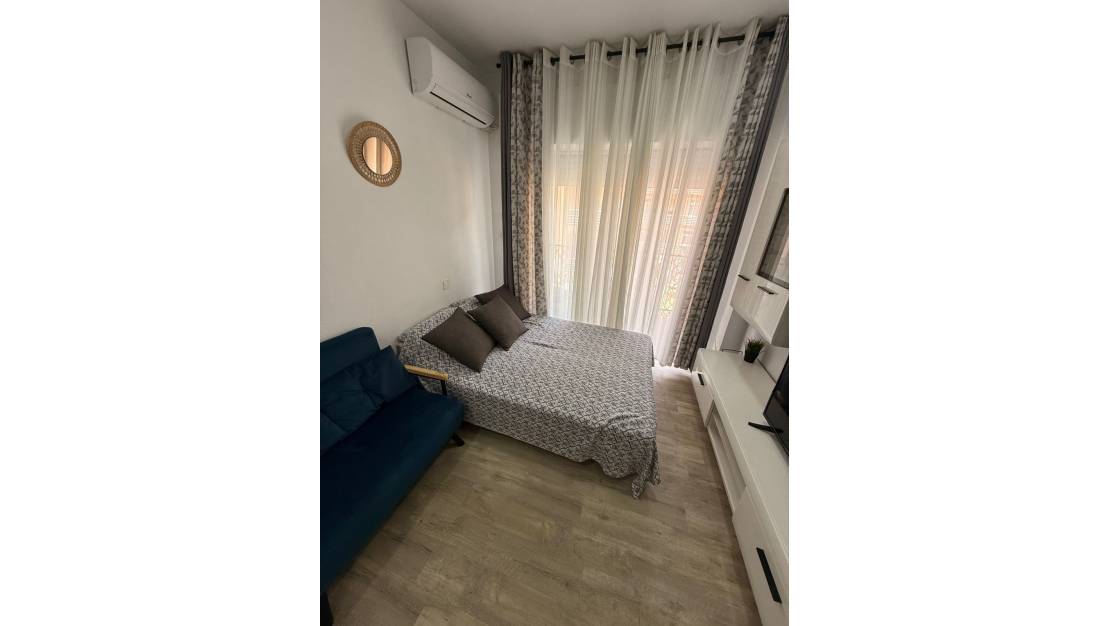 Venta - Apartment - Torrevieja - Torrevieja Centro