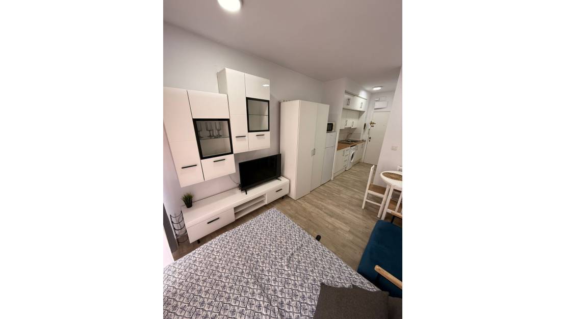 Venta - Apartment - Torrevieja - Torrevieja Centro