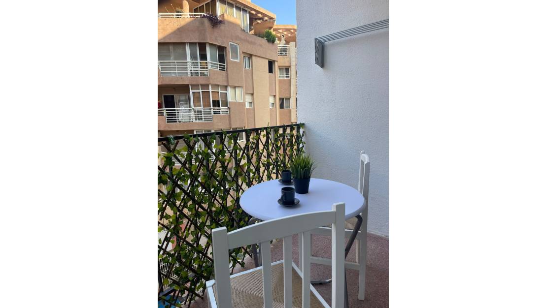 Venta - Apartment - Torrevieja - Torrevieja Centro