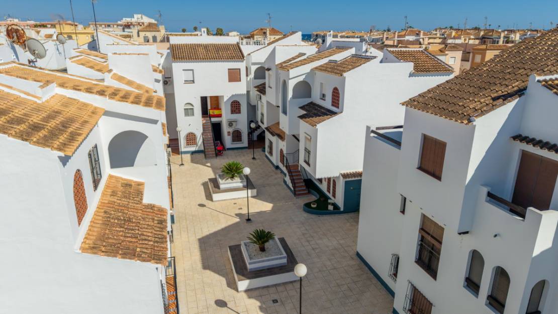 Venta - Apartment - Torrevieja - Torrevieja Centro