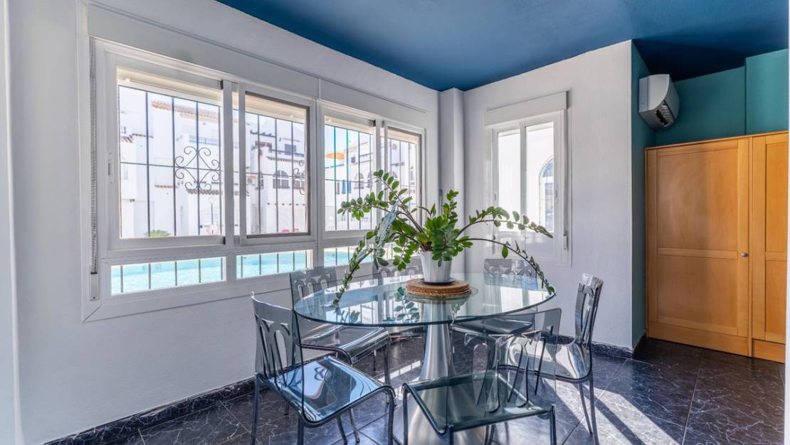 Venta - Apartment - Torrevieja - Torrevieja Centro