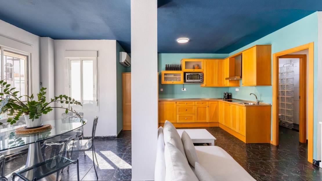 Venta - Apartment - Torrevieja - Torrevieja Centro