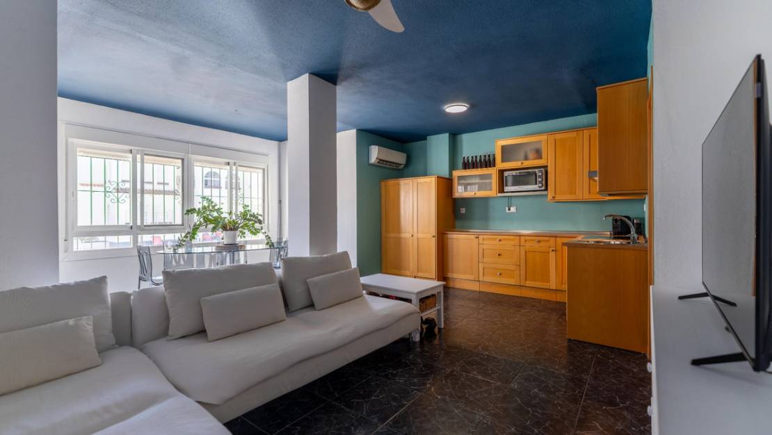Venta - Apartment - Torrevieja - Torrevieja Centro