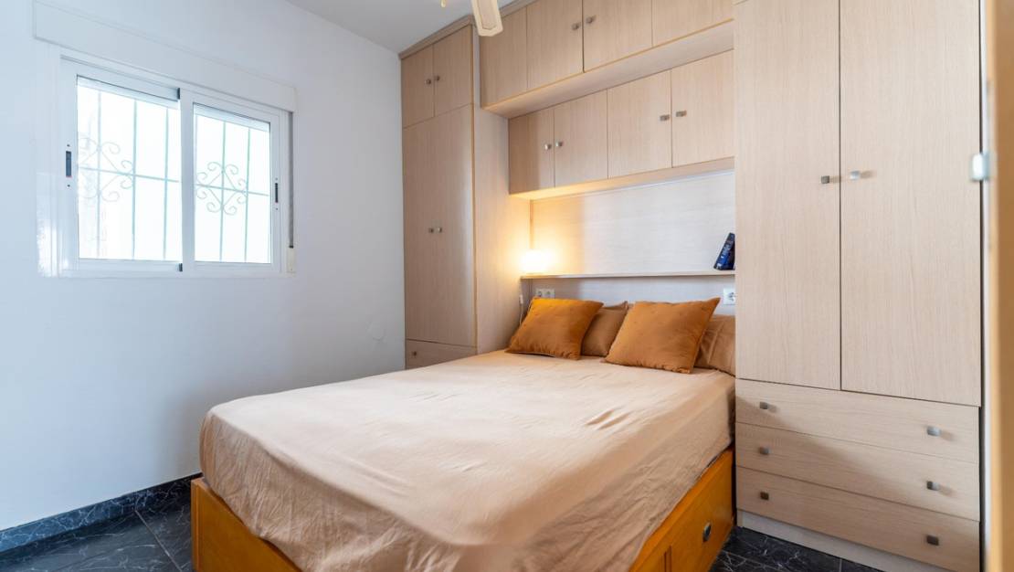 Venta - Apartment - Torrevieja - Torrevieja Centro