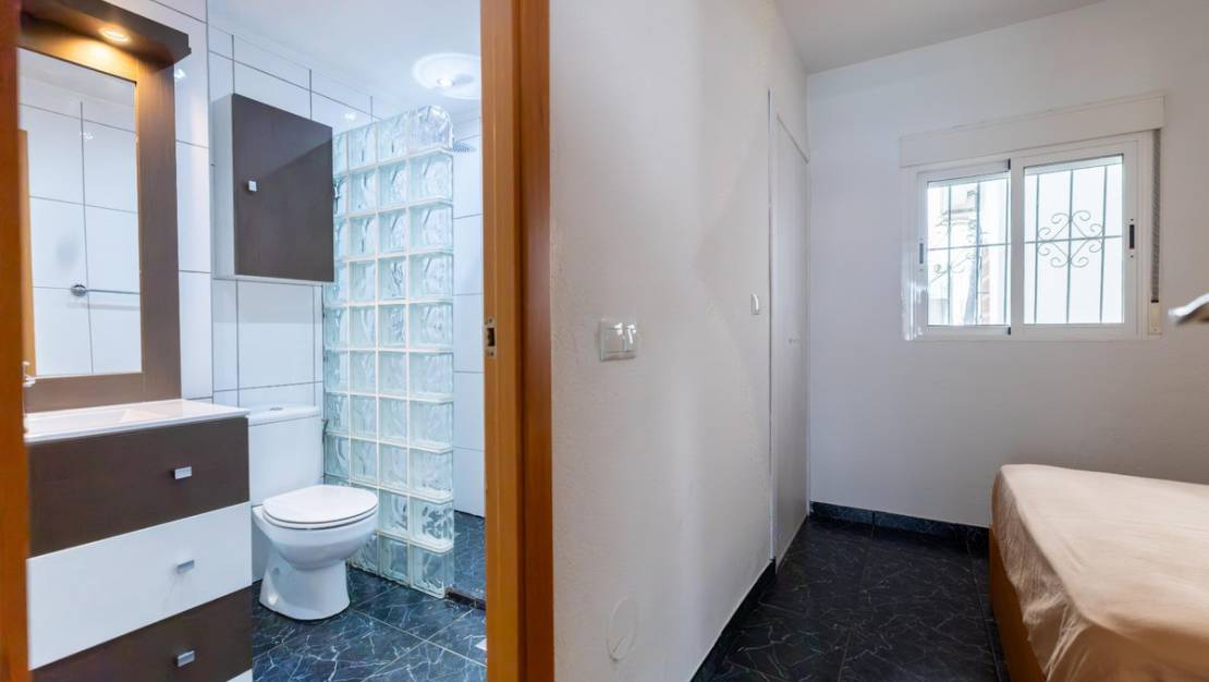 Venta - Apartment - Torrevieja - Torrevieja Centro