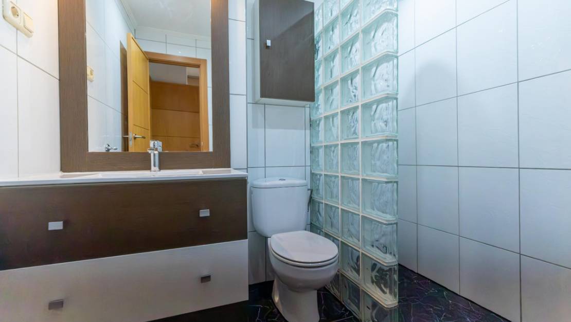 Venta - Apartment - Torrevieja - Torrevieja Centro