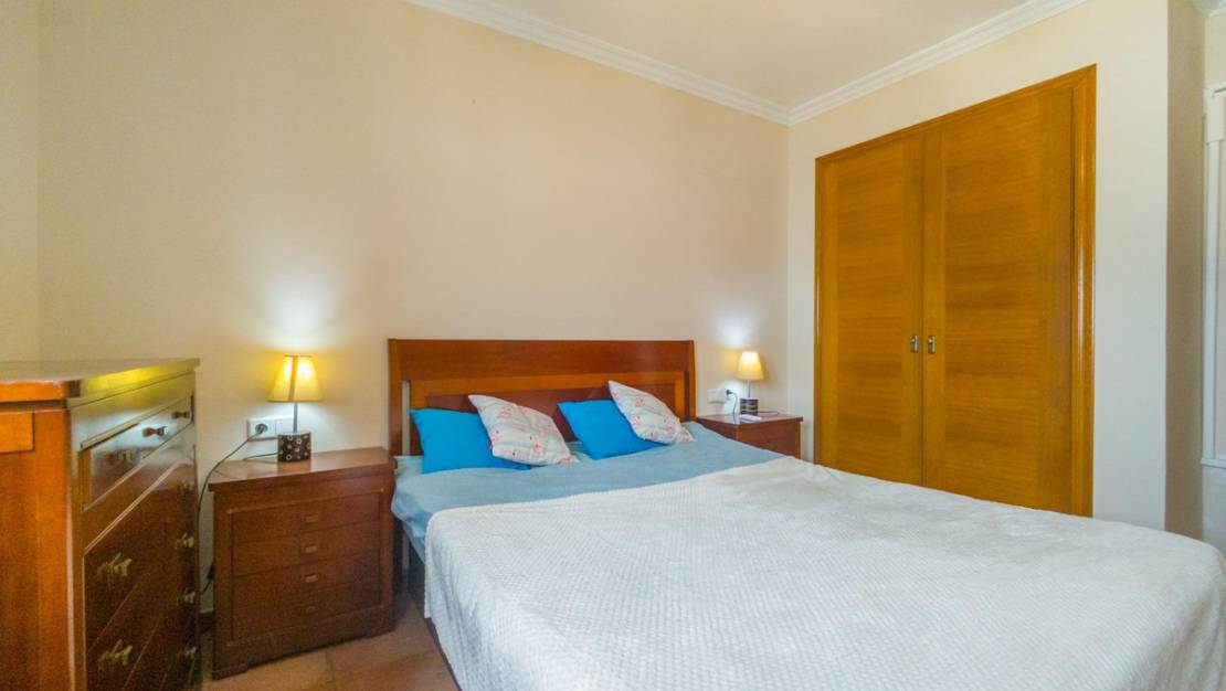Venta - Apartment - Torrevieja - Torrevieja Centro