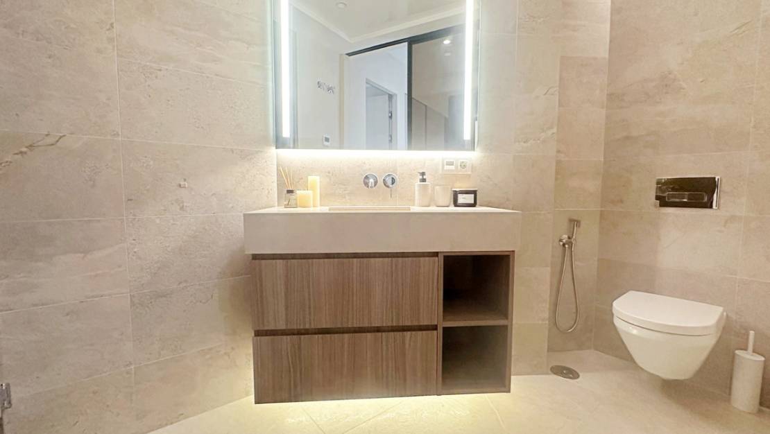 Venta - Apartment - Torrevieja - Torrevieja Centro