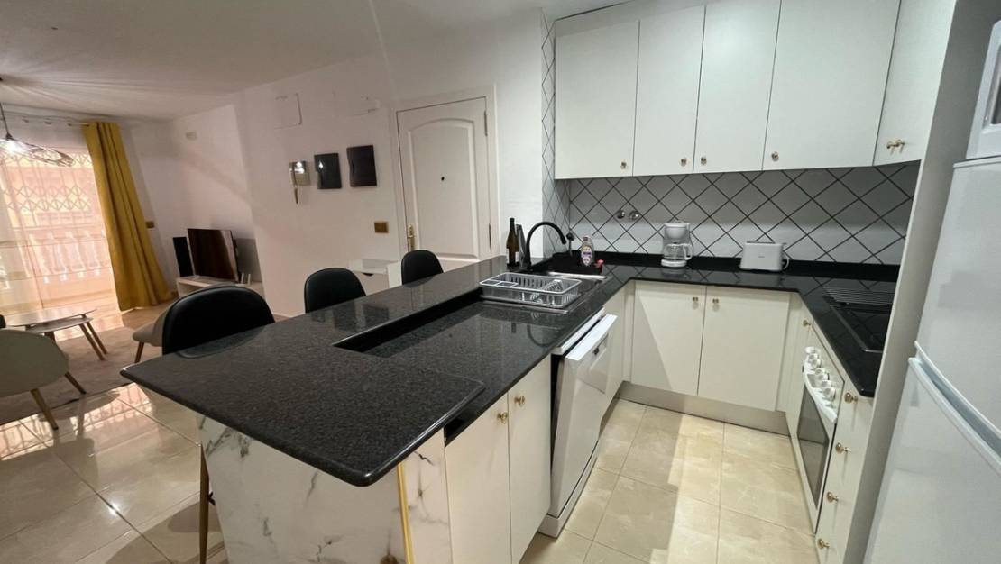 Venta - Apartment - Torrevieja - Torrevieja Centro