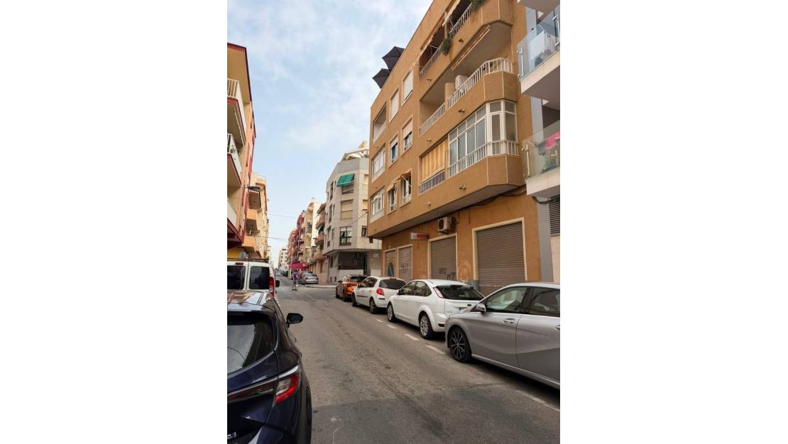 Venta - Apartment - Torrevieja - Torrevieja Centro