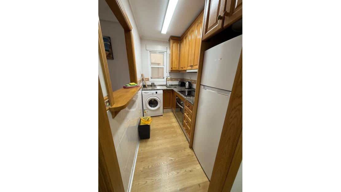 Venta - Apartment - Torrevieja - Torrevieja Centro