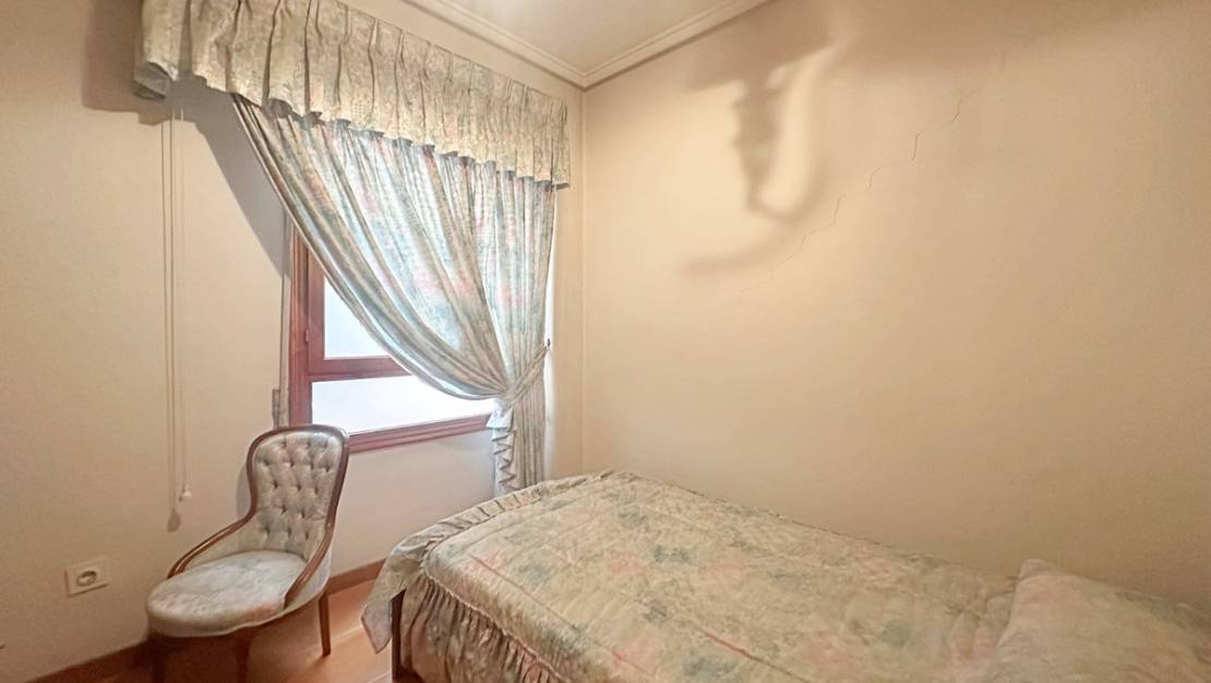 Venta - Apartment - Torrevieja - Torrevieja Centro