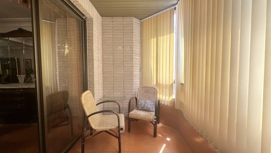 Venta - Apartment - Torrevieja - Torrevieja Centro