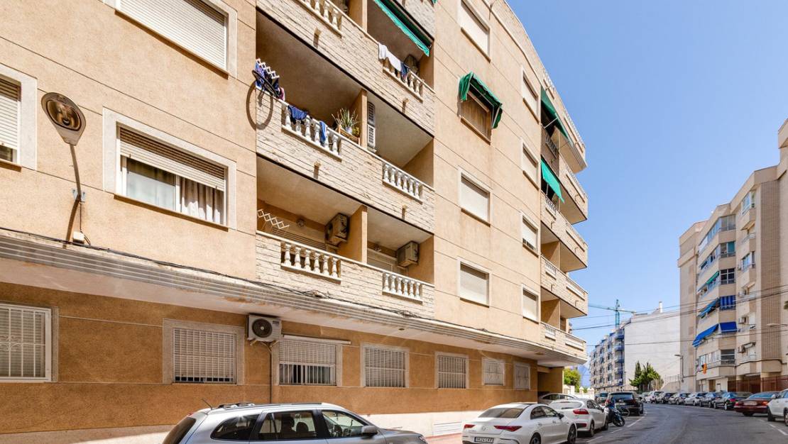 Venta - Apartment - Torrevieja - Torrevieja Centro