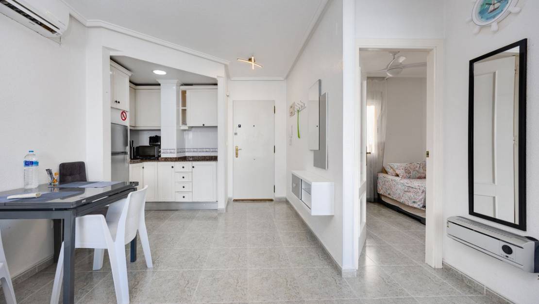 Venta - Apartment - Torrevieja - Torrevieja Centro