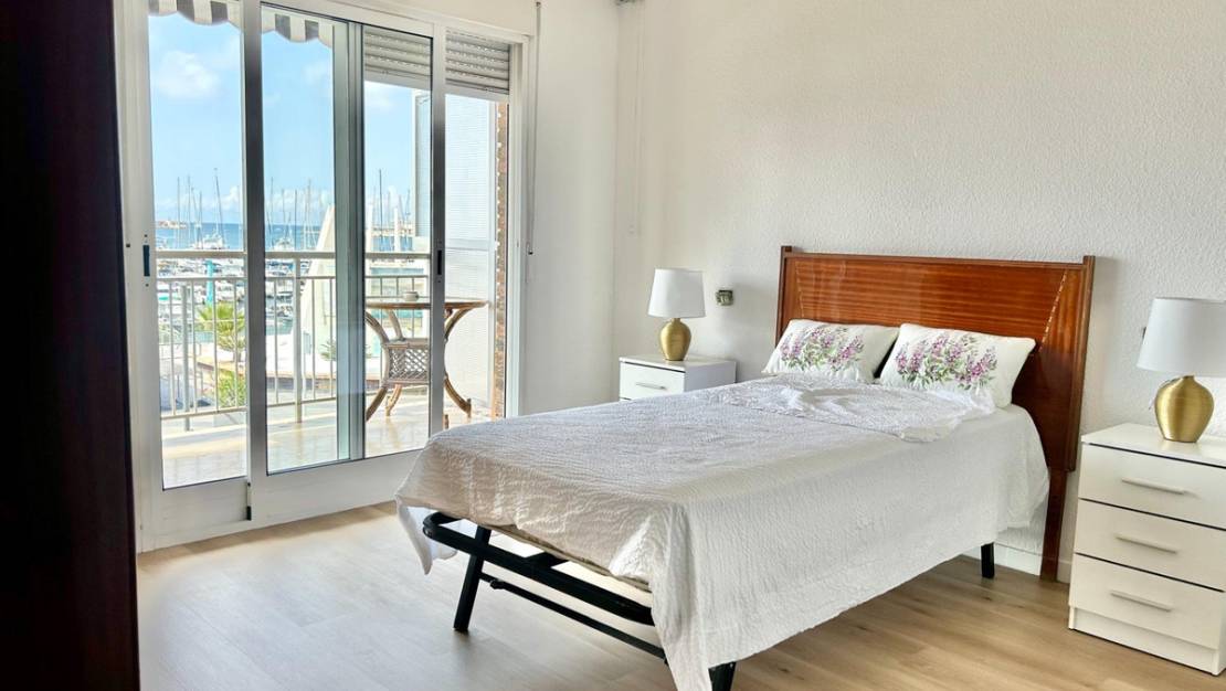 Venta - Apartment - Torrevieja - Torrevieja Centro