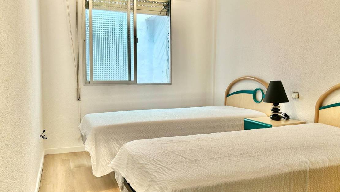 Venta - Apartment - Torrevieja - Torrevieja Centro