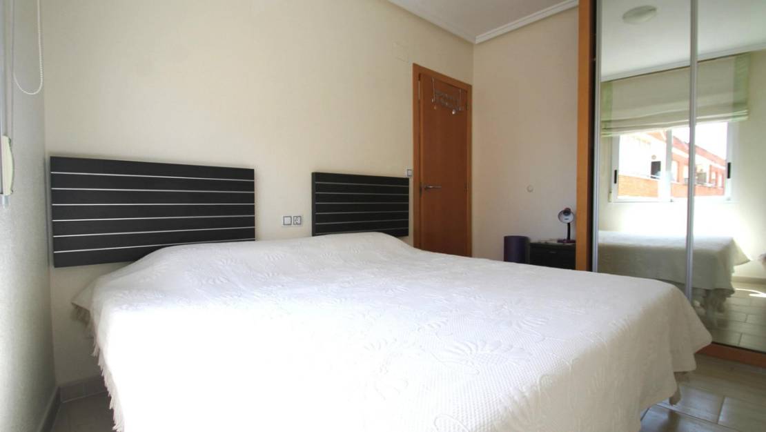 Venta - Apartment - Torrevieja - Torrevieja Centro