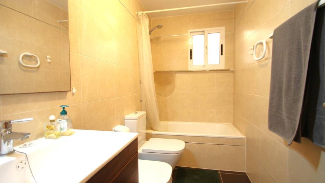 Venta - Apartment - Torrevieja - Torrevieja Centro