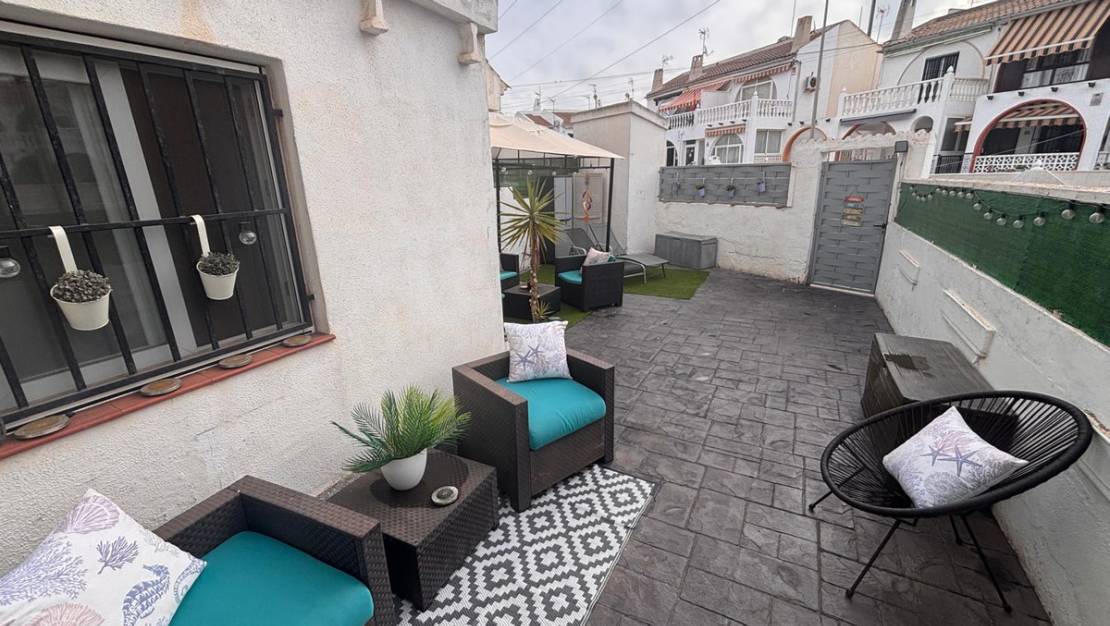 Venta - Apartment - Torrevieja - Torrevieja Centro