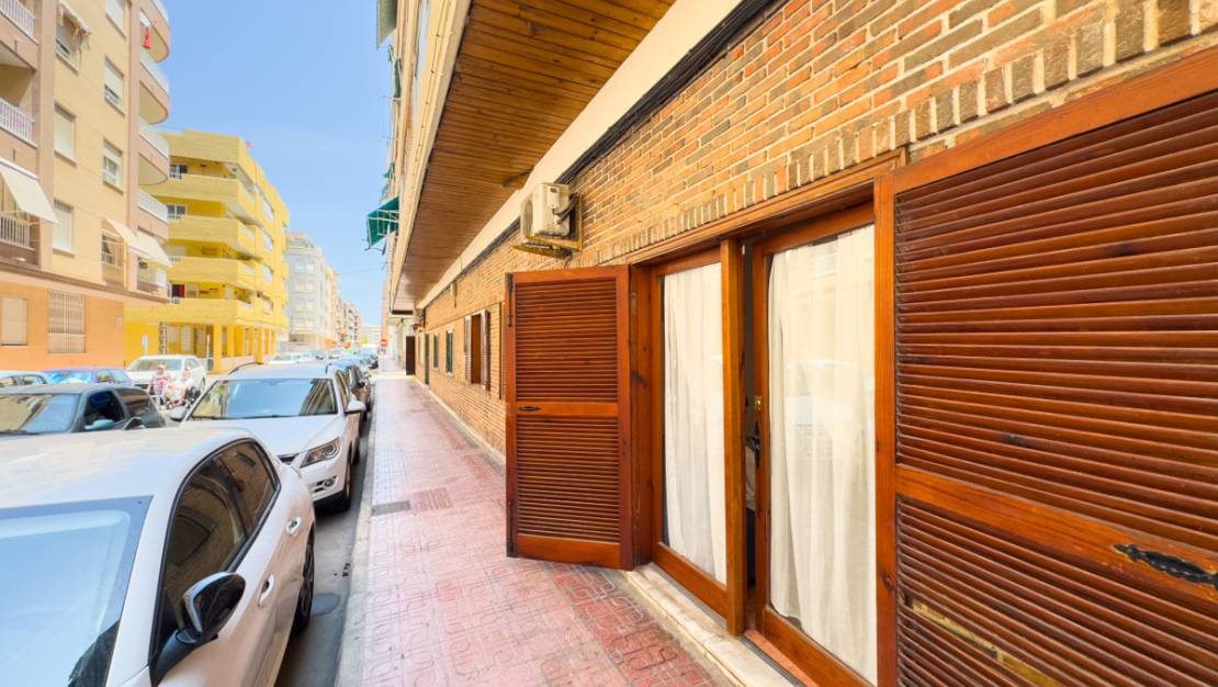 Venta - Apartment - Torrevieja - Torrevieja Centro
