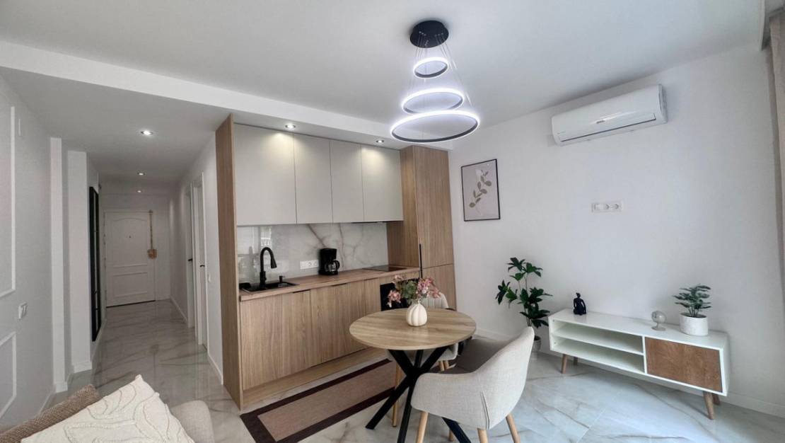Venta - Apartment - Torrevieja - Torrevieja Centro
