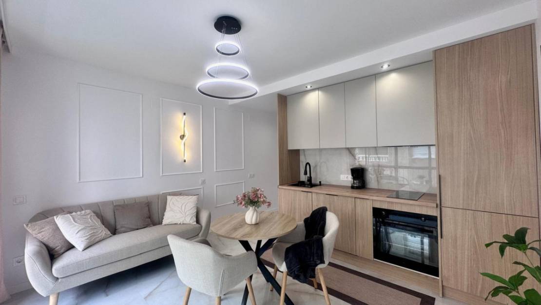 Venta - Apartment - Torrevieja - Torrevieja Centro