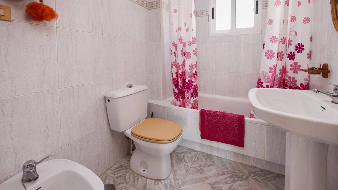 Venta - Apartment - Torrevieja - Torrevieja Centro