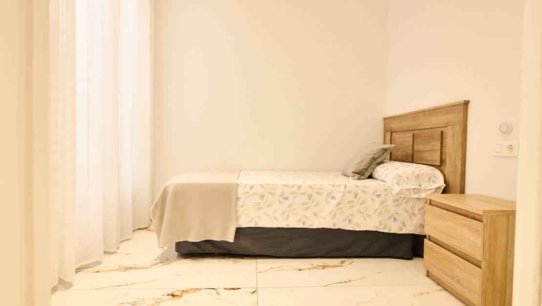 Venta - Apartment - Torrevieja - Torrevieja Centro