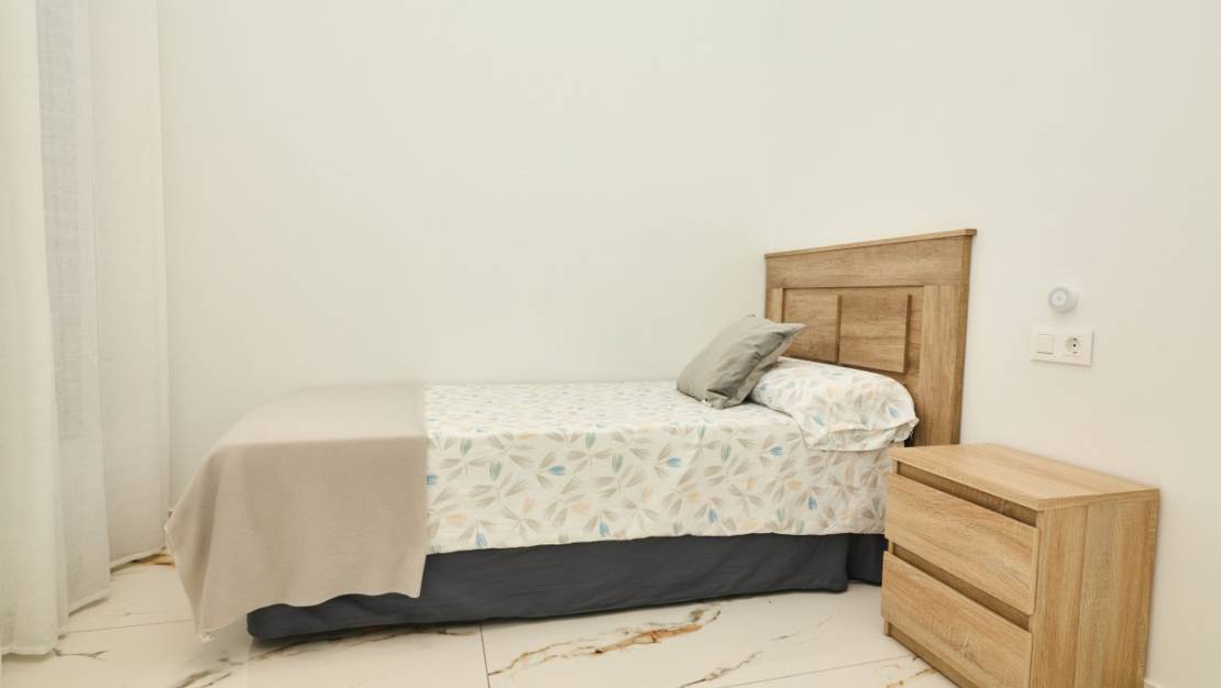 Venta - Apartment - Torrevieja - Torrevieja Centro