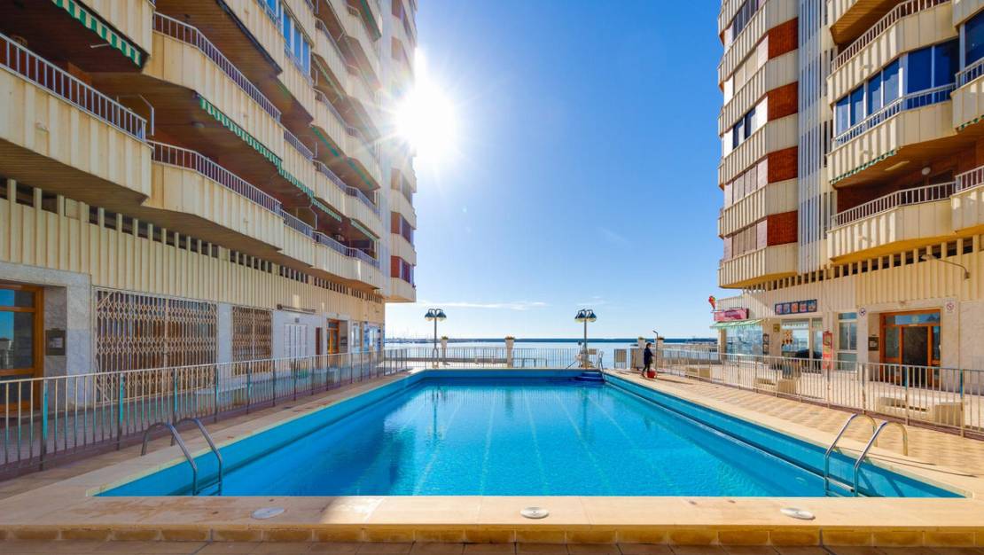 Venta - Apartment - Torrevieja - Torrevieja Centro