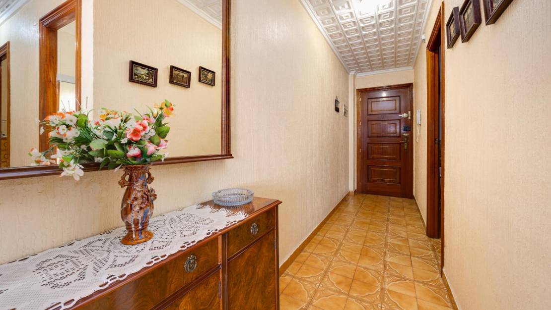 Venta - Apartment - Torrevieja - Torrevieja Centro